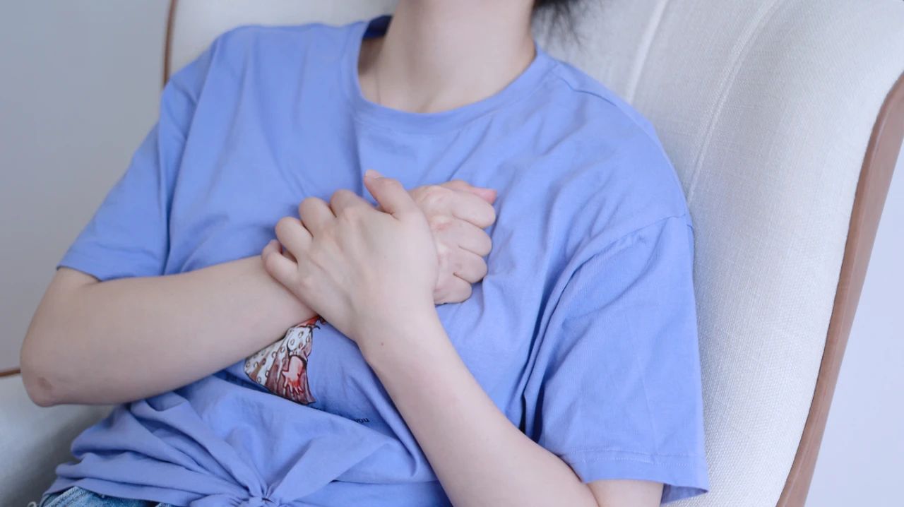 如何判断风湿关节炎,风湿关节炎症状的早期表现