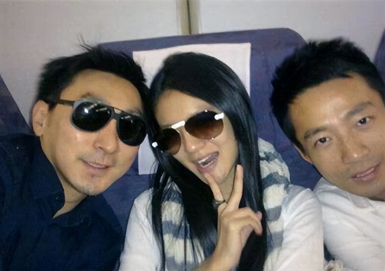 好闺蜜在背后捅刀子,好闺蜜背后捅你一刀