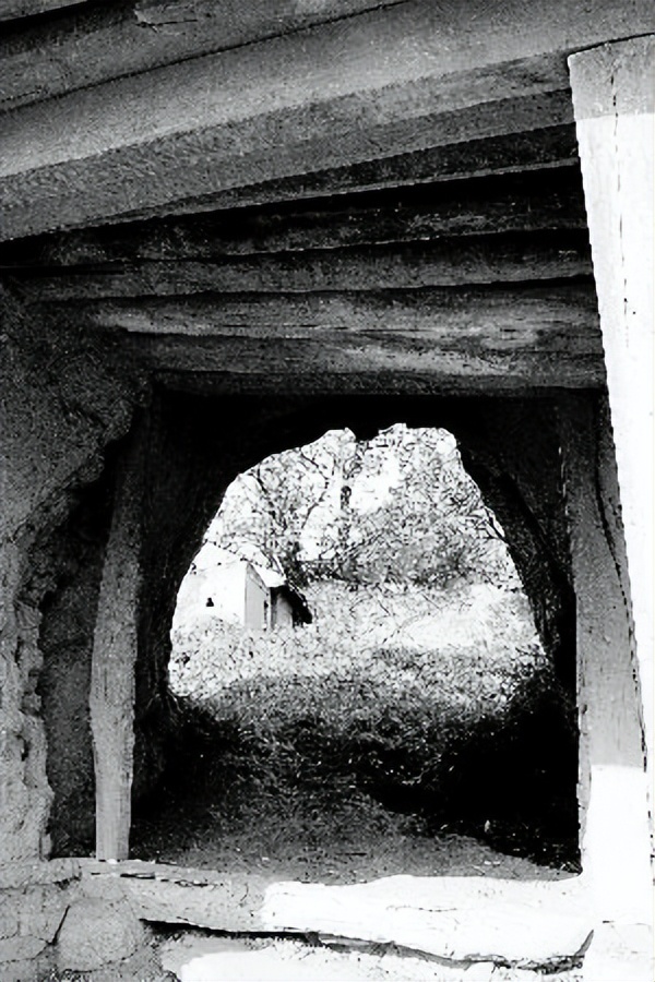 “地网”是怎么来的？受农民启发，一代名将创造克制金人骑兵利器