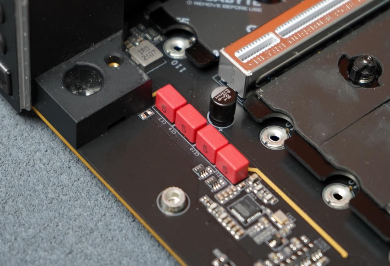 技嘉z790aorusmaster主板,技嘉z790itx主板评测