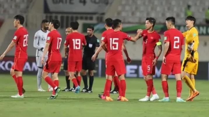 谢晖谈国足主教练,韩国主教练评价中国足球