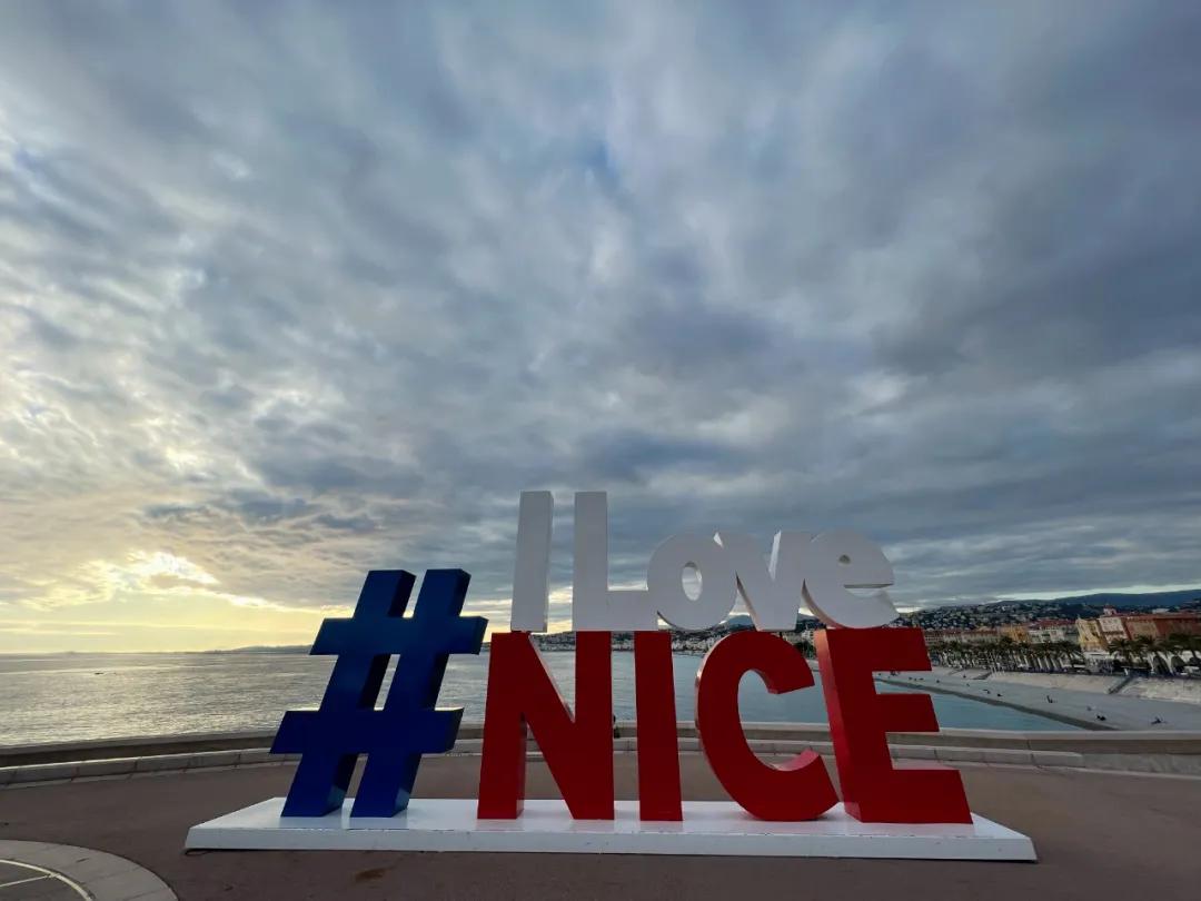 去欧洲几国游需要怎么办理护照,新加坡去欧洲旅游签证