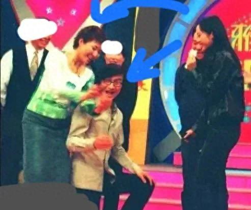 夫妻重逢的画面,夫妻重逢感人瞬间