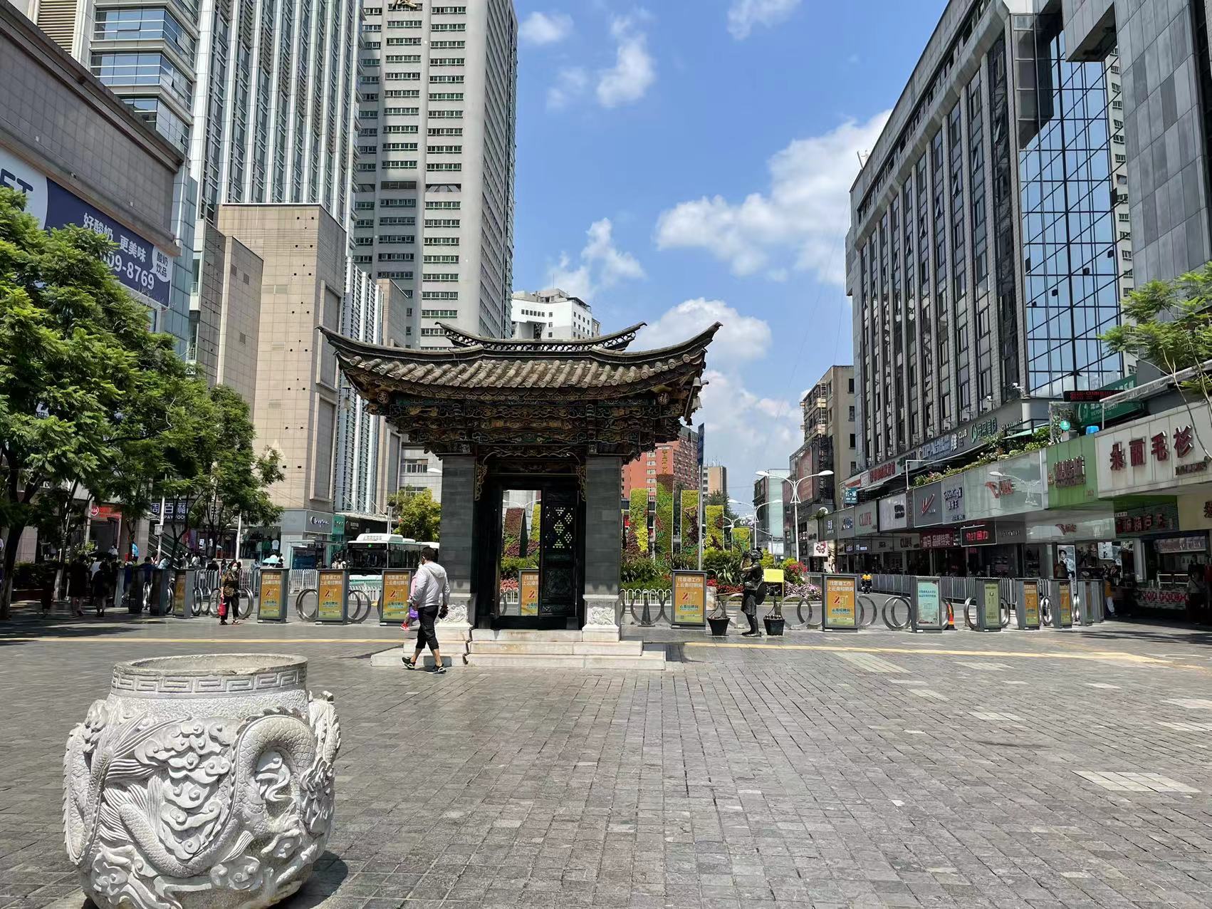 “你多久没去南屏街？”渐被遗忘的昆明南屏街，最近突发新动作