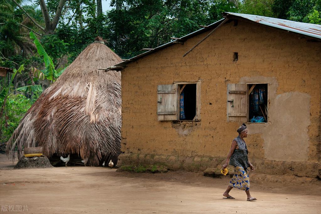 船到丹麦船员体会当地人的生活,去塞拉利昂