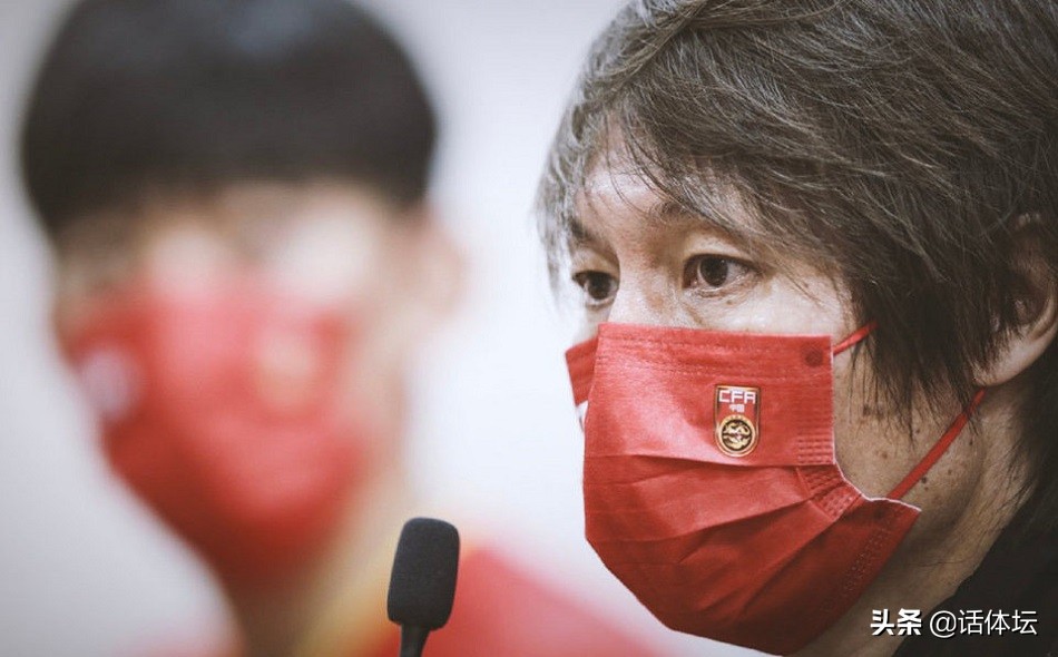像一场梦!国足和李铁缘尽缘散:战绩口碑皆墨,足协也没必要喊冤
