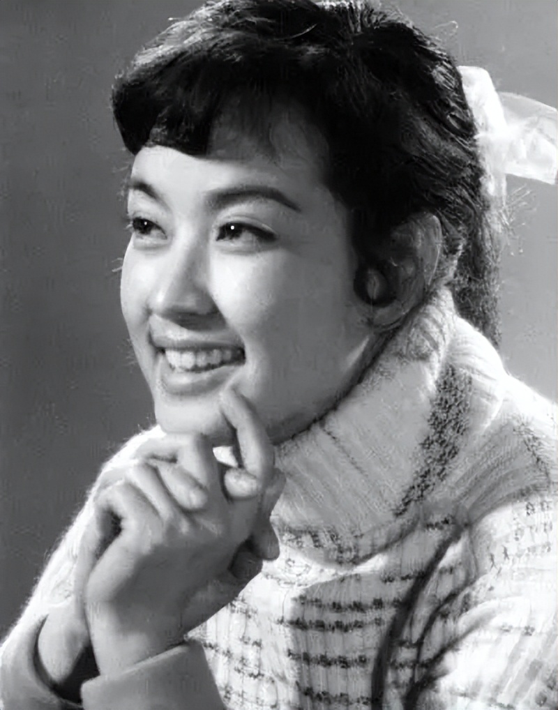 刘晓庆经历了4段婚姻,刘晓庆一生的爱情与婚姻