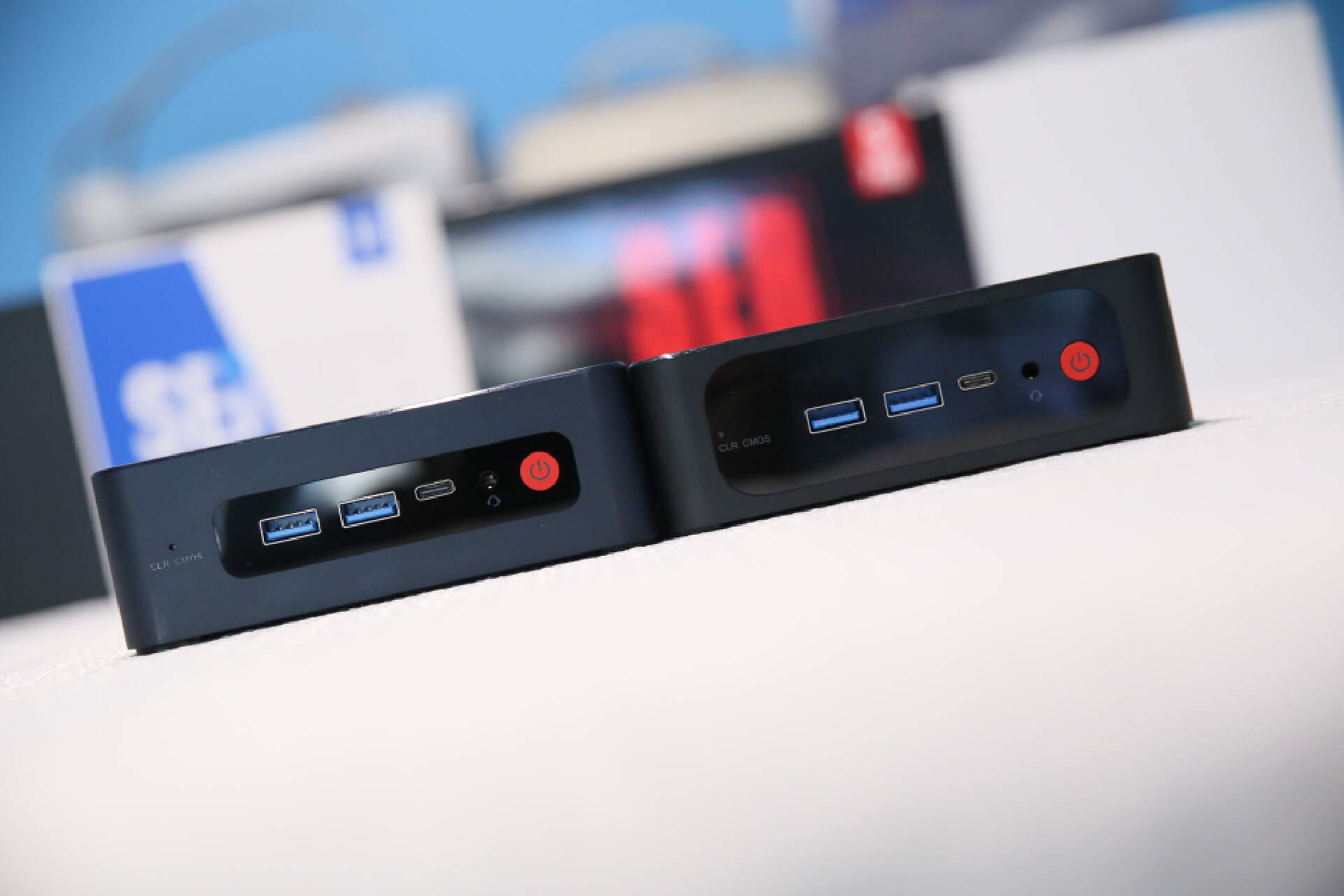 amd和英特尔哪个性价比高,英特尔和amd游戏主机对比