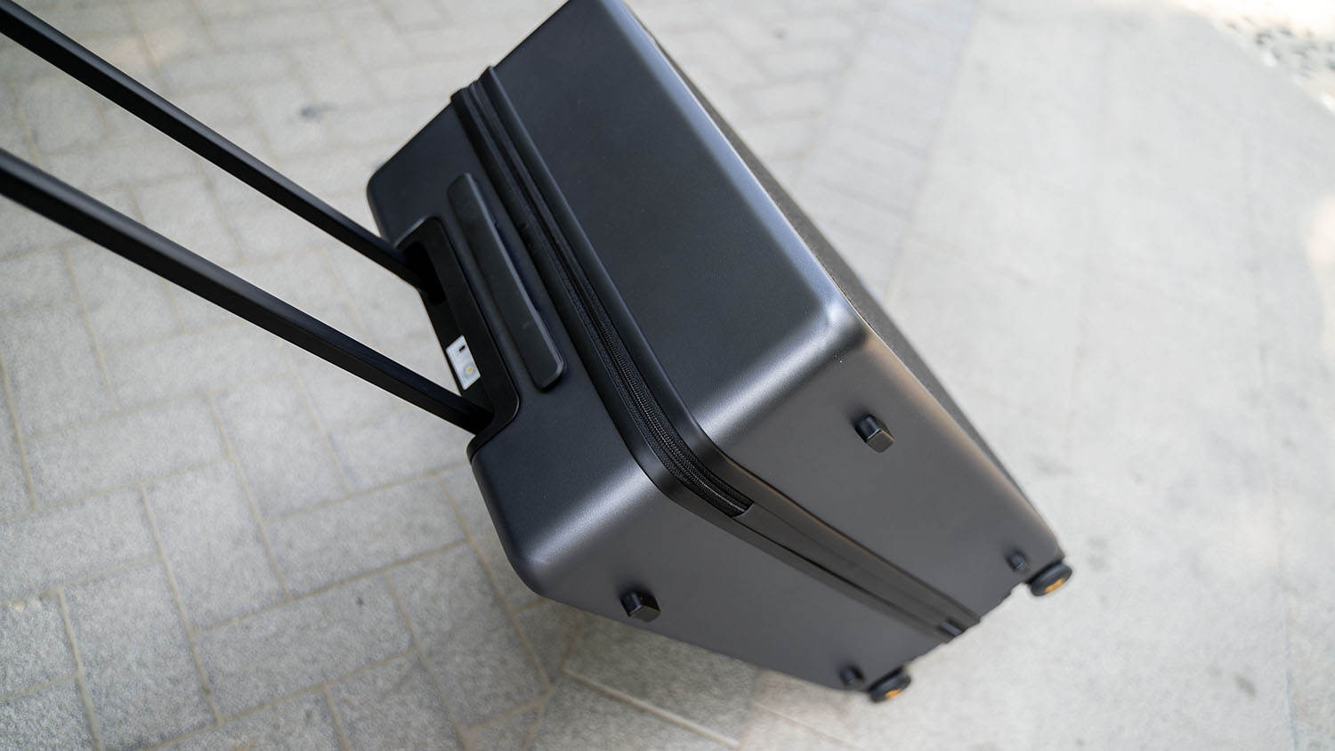 商旅人用这样的旅行箱更好,地平线8号城市脉搏旅行箱体验