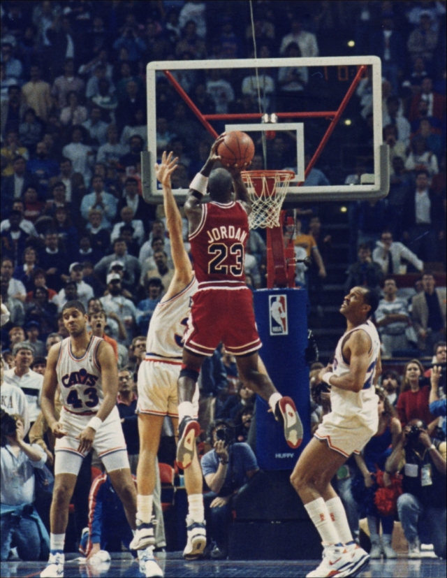 球鞋故事你所不知道的airjordan1,airjordan4全系列