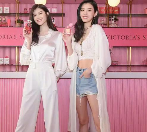 超模何穗崔始源,崔始源刘雯何穗