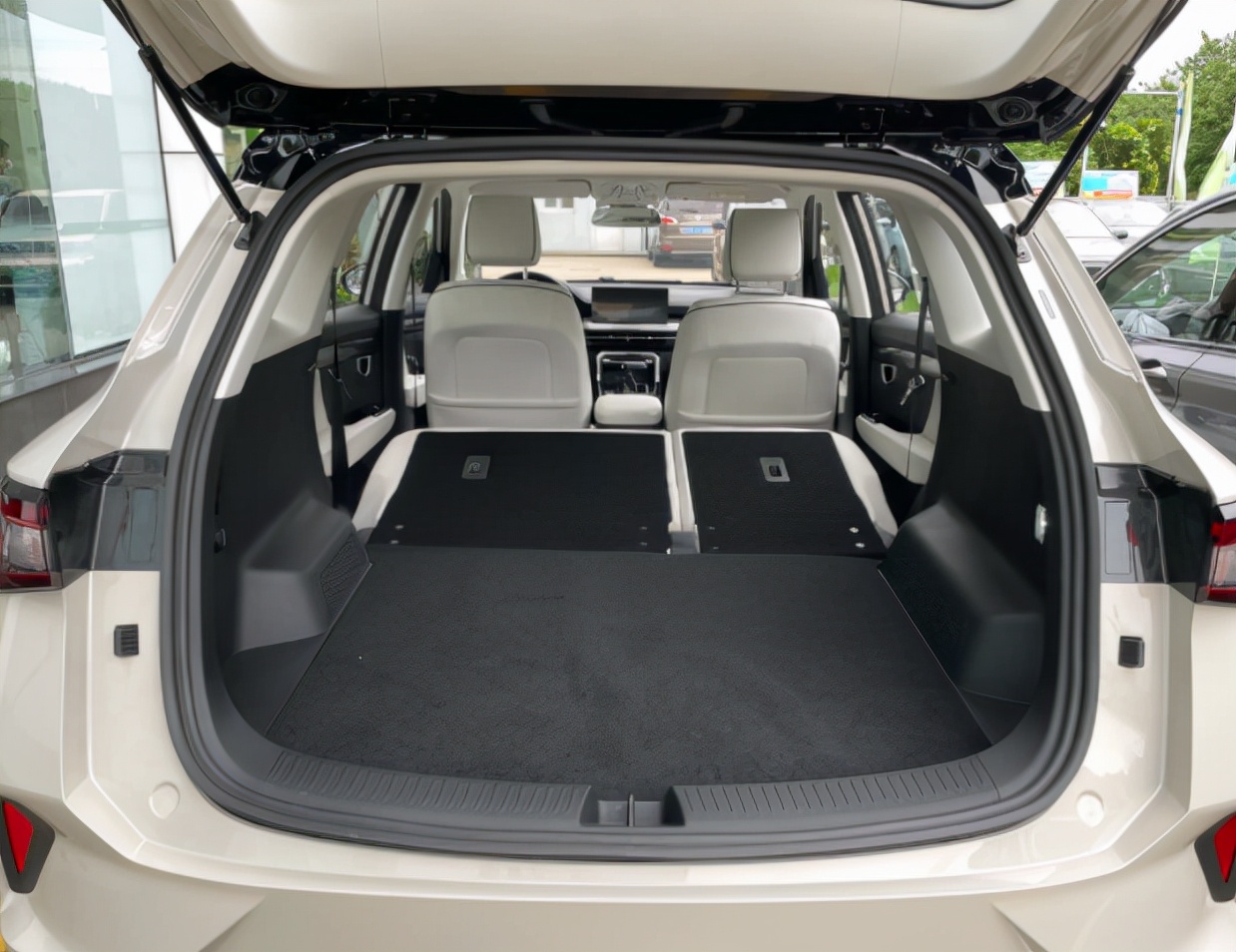 五菱星辰的车机系统如何使用,五菱星辰车机互联