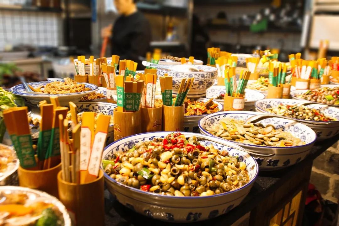 海美、小吃巨好吃！这个神还原游戏世界的小城，不该这样被埋没！