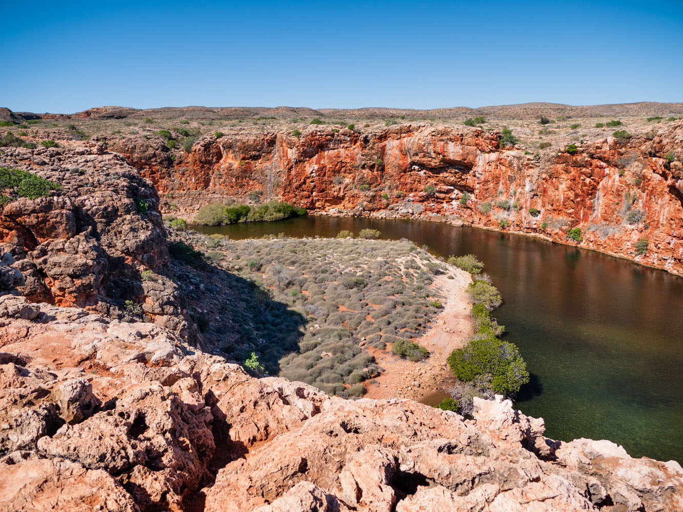 澳大利亚有多少土地适合人类居住,为什么澳大利亚内陆很少人居住