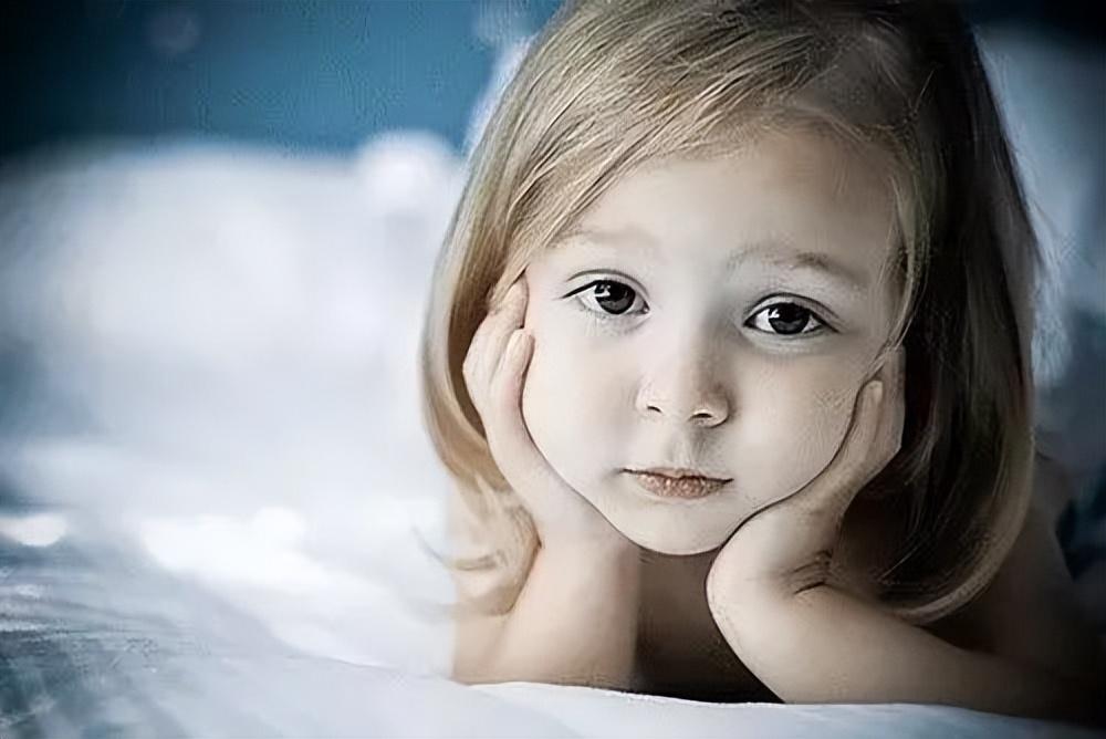 宝宝晚上不睡怎么快速入眠,宝宝半夜困但不睡怎么办