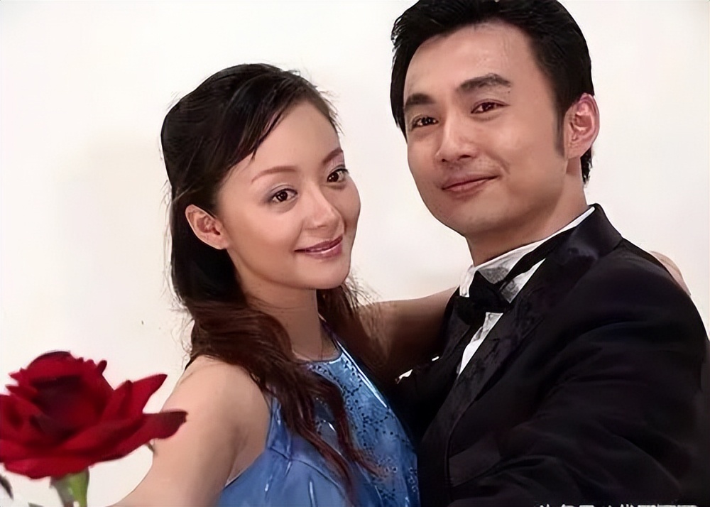 《白眉大侠》27年，10位演员境况差别巨大，男4号已成一线明星