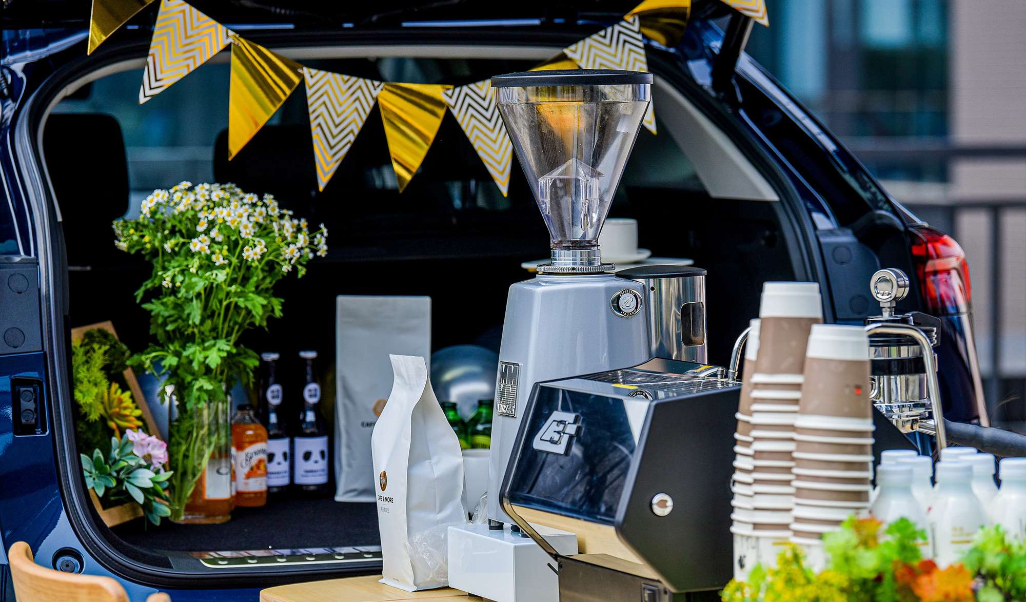 当咖啡遇见摩卡：醇香中的“0焦虑空间”