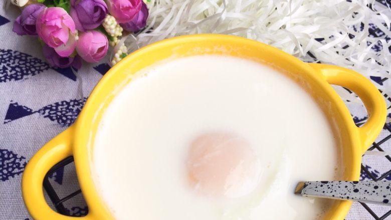 牛奶中含有大量生长激素么,牛奶还会引发早熟吗