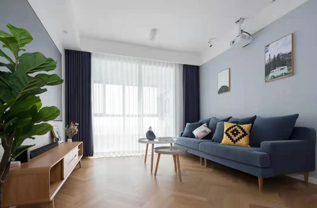 客厅沙发怎么选颜色啊,客厅沙发怎么选颜色好看