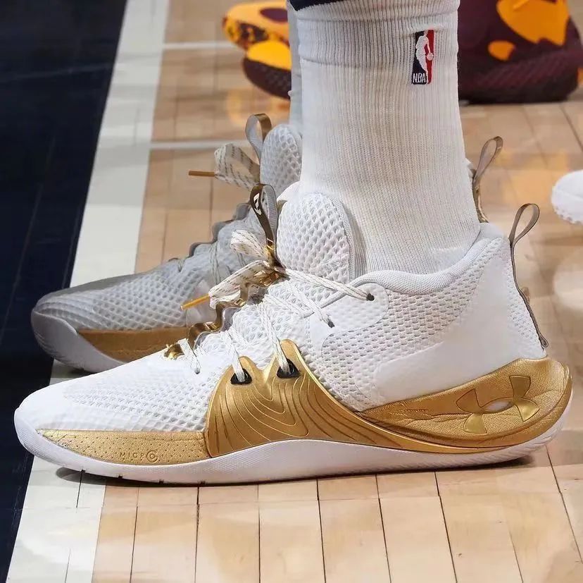 nba球星上脚球鞋2022排名,nba季后赛上脚