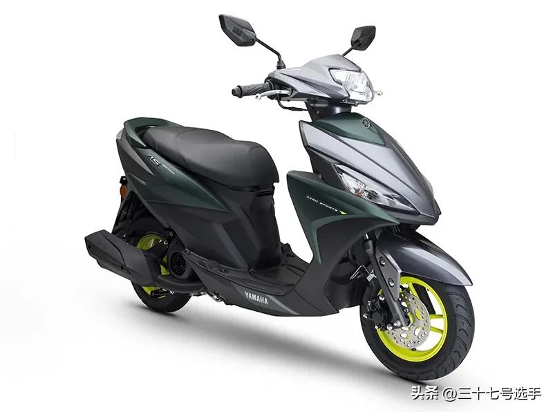 预算10000的踏板车,10000块钱左右什么样的125踏板车