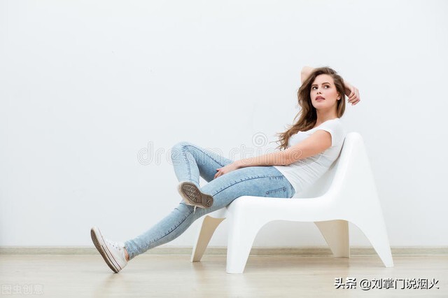 英雄女汉遇废柴垃圾，烈女传奇10年悲泪梦，说我荒唐经历