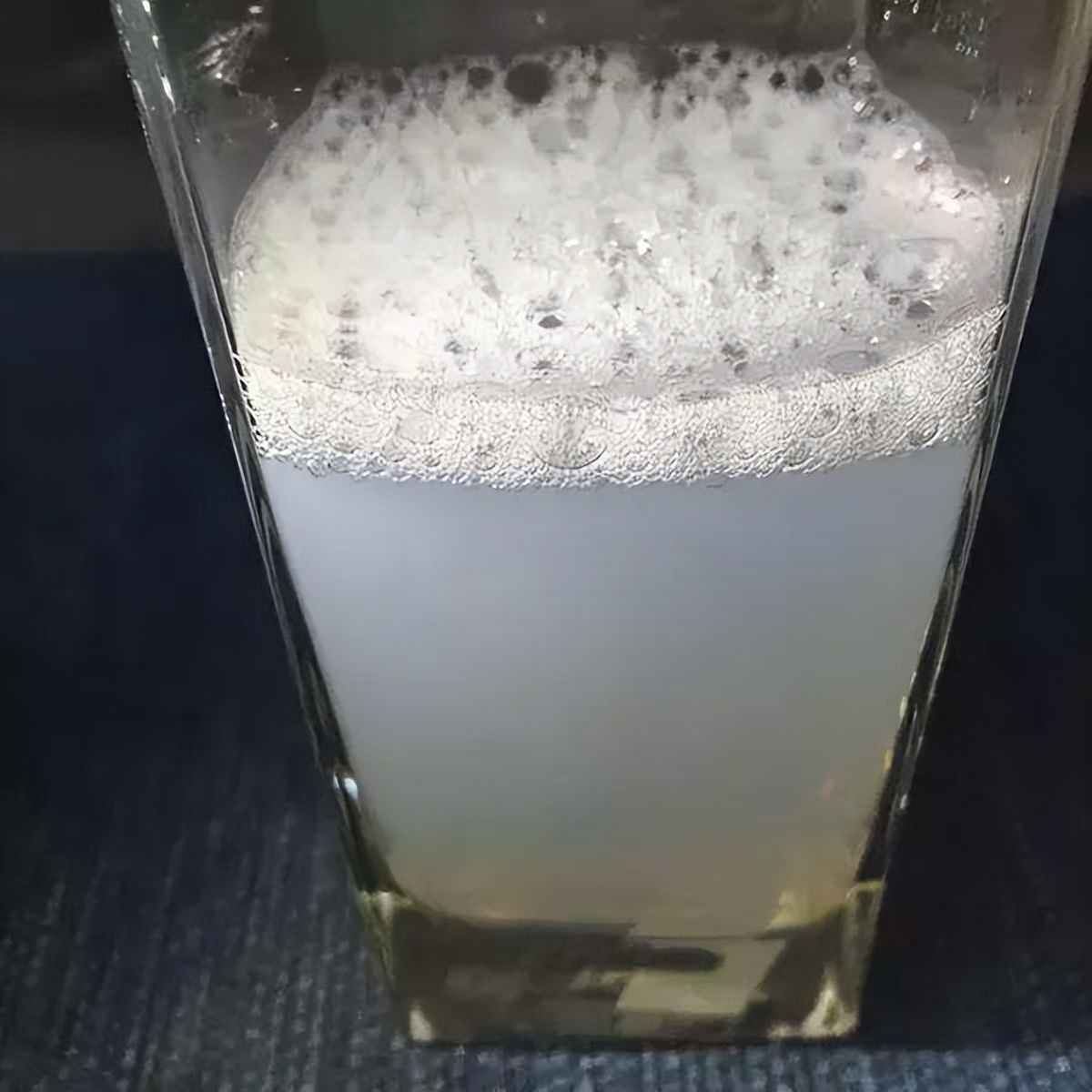 家里蟑螂太多怎么处理蟑螂,夏天蟑螂多教你一个小妙招