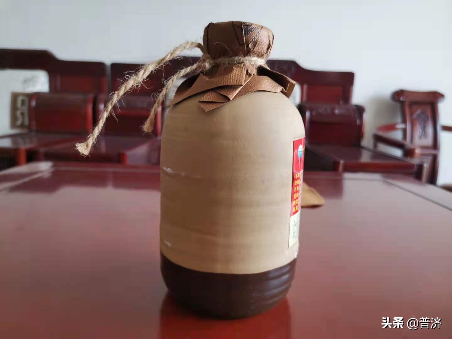 自己存酒到底靠谱吗,存酒买牌子酒好还是散装酒好