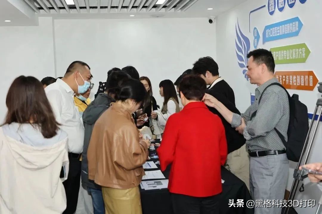 搴风編鍙h厰鐩存挱,榛戞牸vs鐩存挱