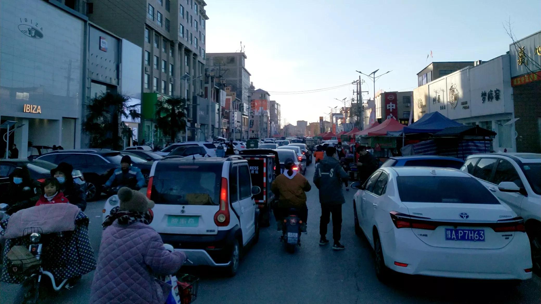 全国最大羊毛靴电商采购平台，中国皮都，桑坡记忆