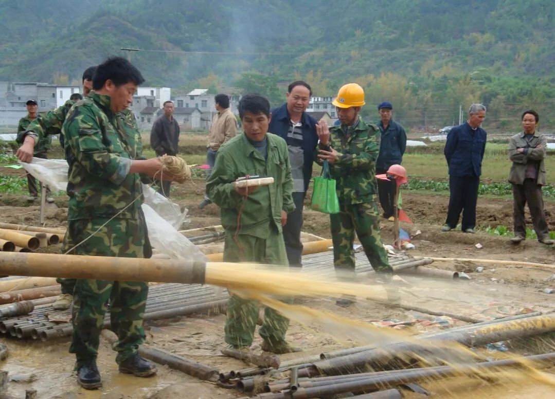 怎么打井找水源最简单的方法,找水源打井口诀