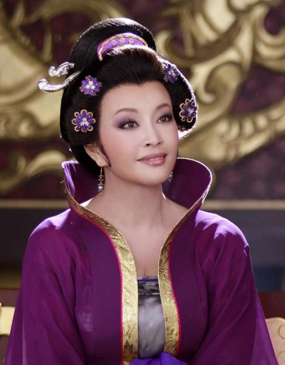 刘晓庆上节目说自己的成就,刘晓庆走向权力巅峰