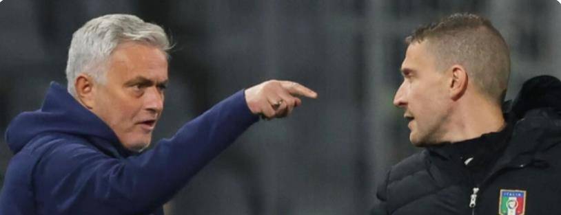 用三千字告诉你，穆里尼奥就是个替补席的熊孩子