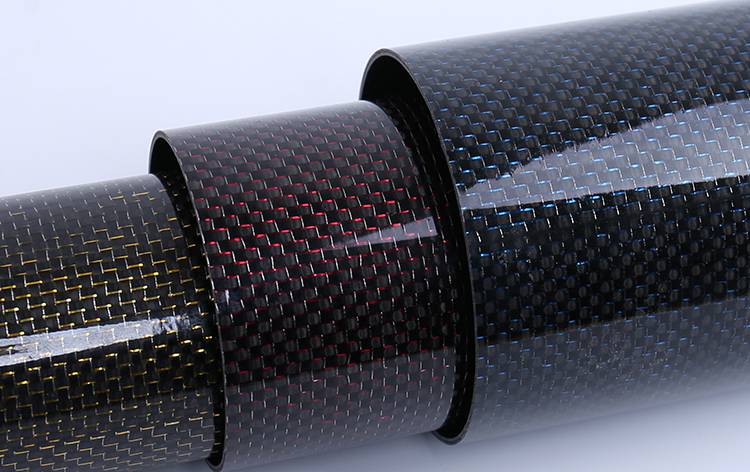 全身碳纤维结构的布加迪威龙,布加迪威龙碳纤维车身和陶瓷车身