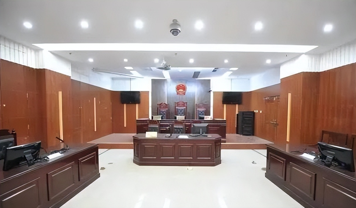 深圳色贪覆灭记：敛财3000万，睡美女律师，长期霸占5名女法官