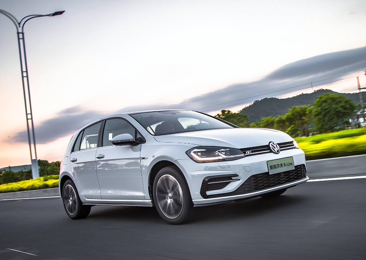 高尔夫老款值不值得买,7代高尔夫值得买吗