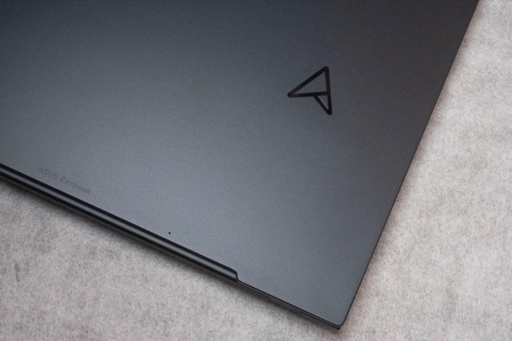 5年的苹果笔记本还能买么,华硕灵耀x双屏和macbookpro哪个好