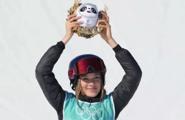 7岁写剧本，9岁拿冠军，你知道不拼爹也很猛的星二代都有谁吗？