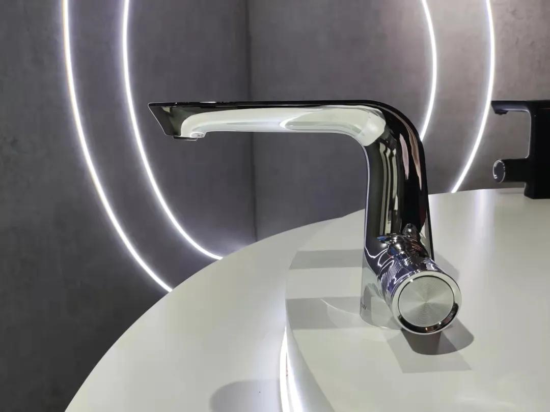 广州设计周卫浴新品,红点设计奖卫浴