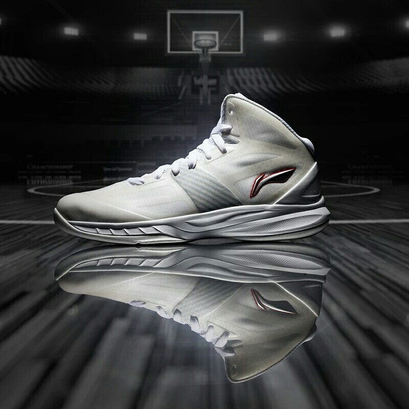 李宁gforce9000extrastrong,李宁超轻篮球鞋哪代最好