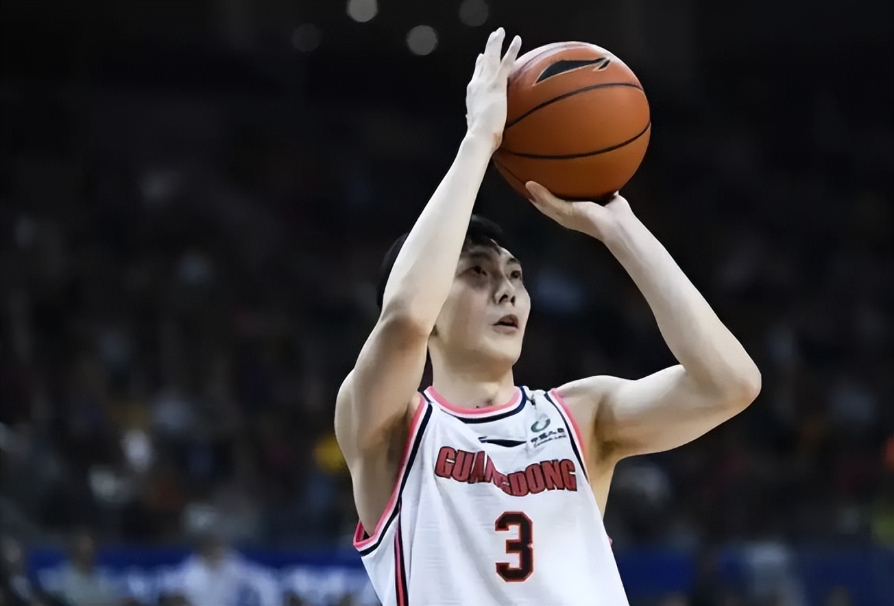 mvp夺冠球员,2022nba总冠军mvp颁奖