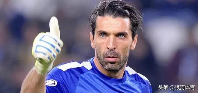 c罗梅西最佳阵容,c罗成为替补为什么梅西还是主力