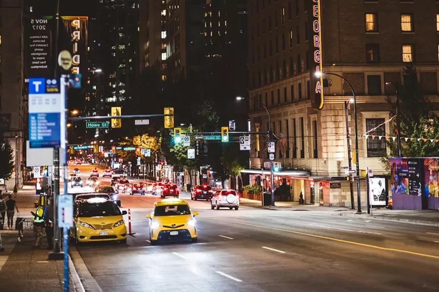 到底哪个才是真的的英文,哪些明星是真正香港本地人