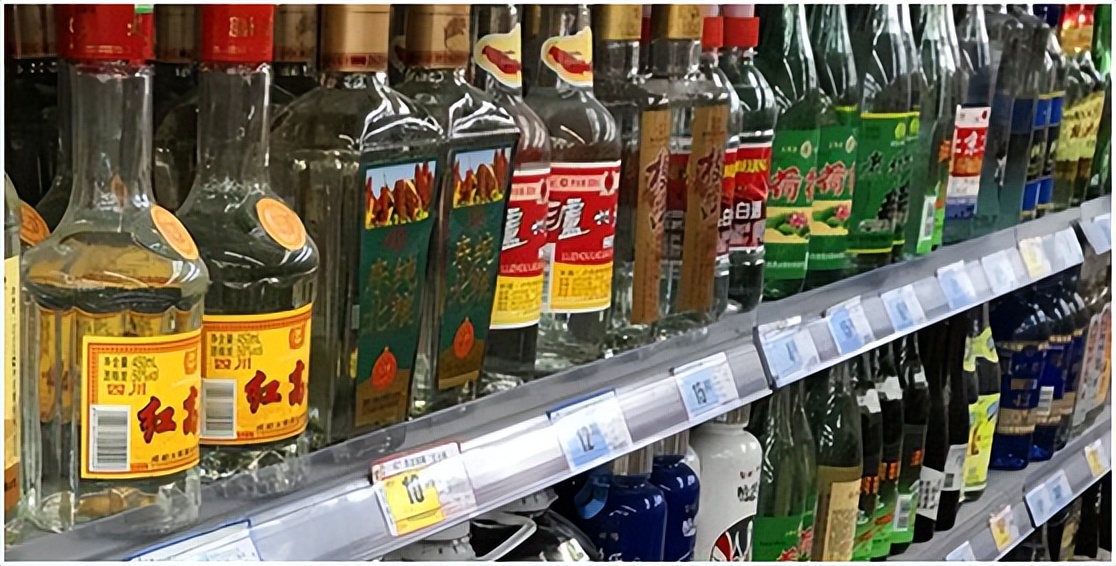 中国5种尴尬酒,北方产的最尴尬酒