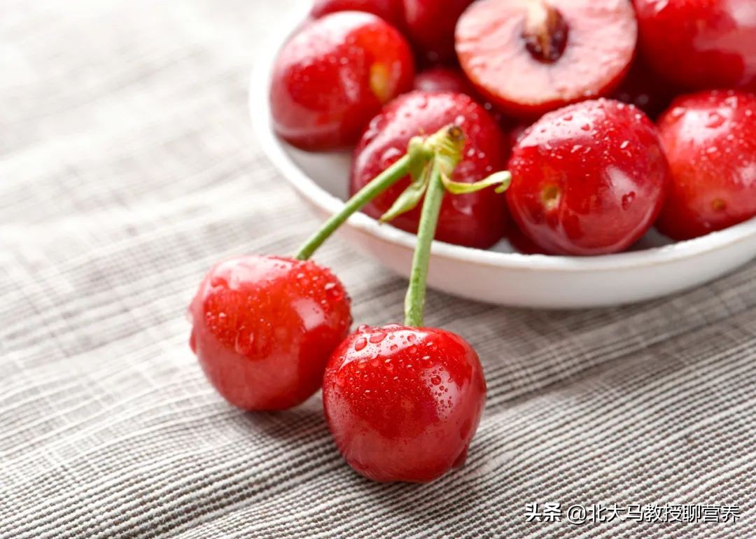 车厘子和樱桃有什么不同,车厘子和樱桃开的花有何不同