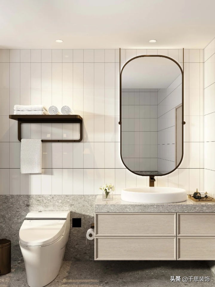 卫生间一般必备哪些灯,卫生间灯光不够装什么灯好