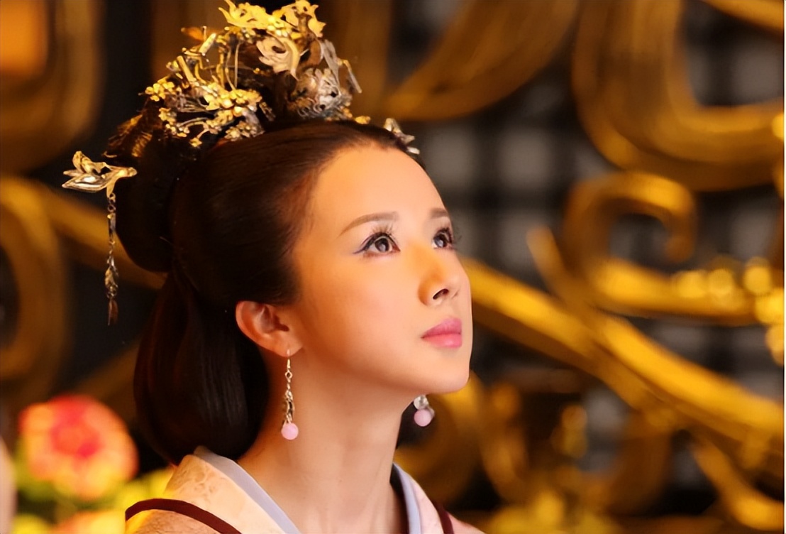 柔情蜜意古诗词,唯美豪气的古诗词