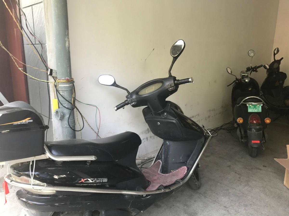 雅迪电动车怎么充电不伤电池,这几种充电方式最伤电瓶