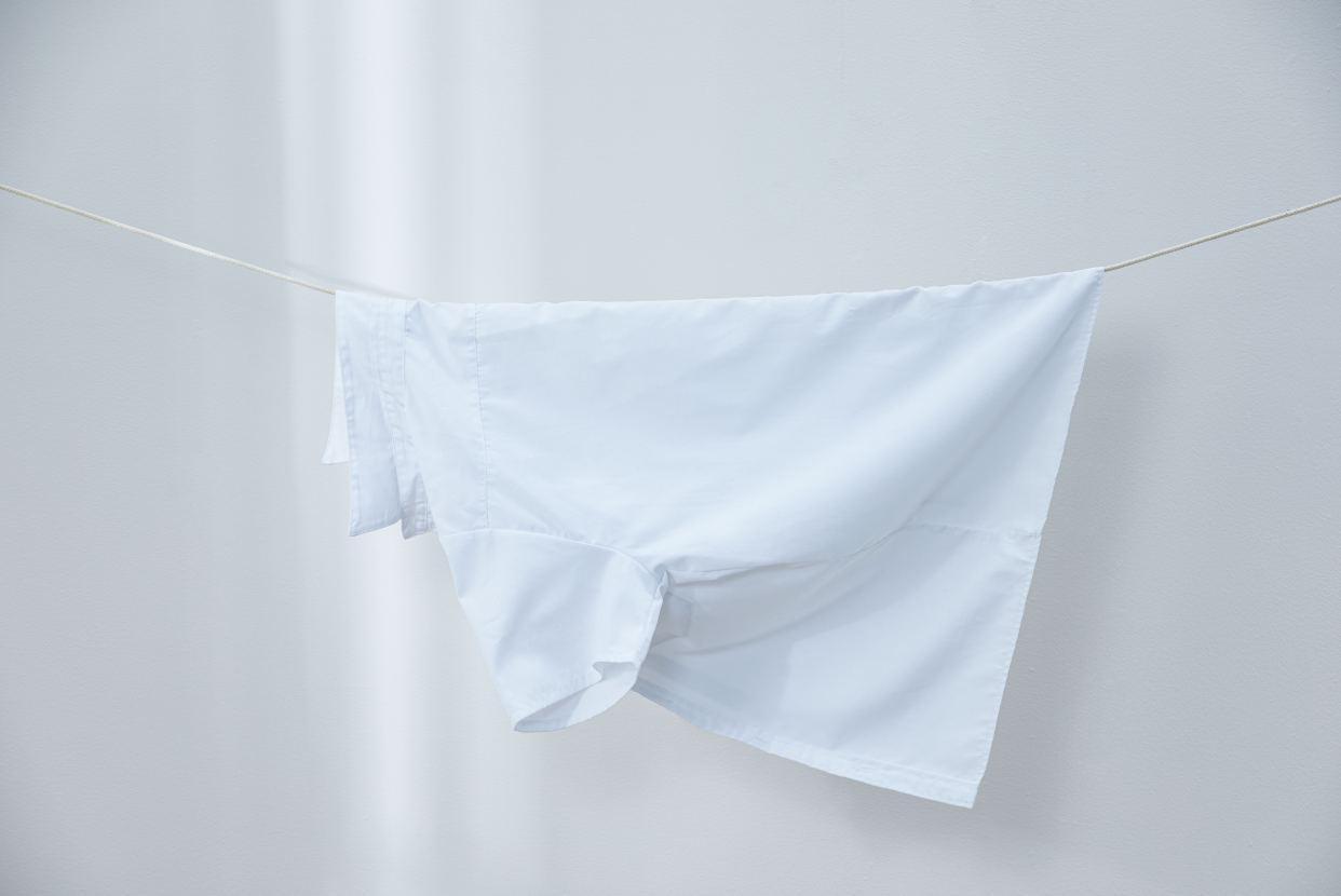 衣服湿臭了怎么能去掉味道,衣服臭汗味怎么去除