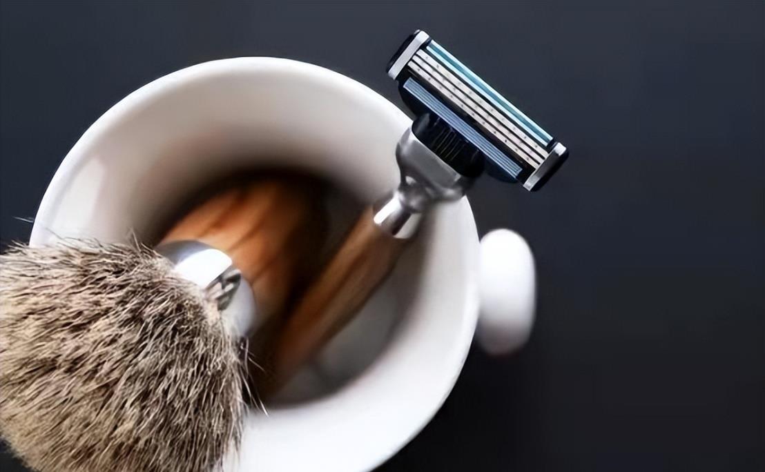 为什么有的人没有下颚毛,为什么有的人没有腋下毛